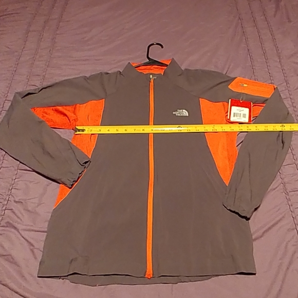 The North Face Jackets & Blazers - BNWT TNF Jacket